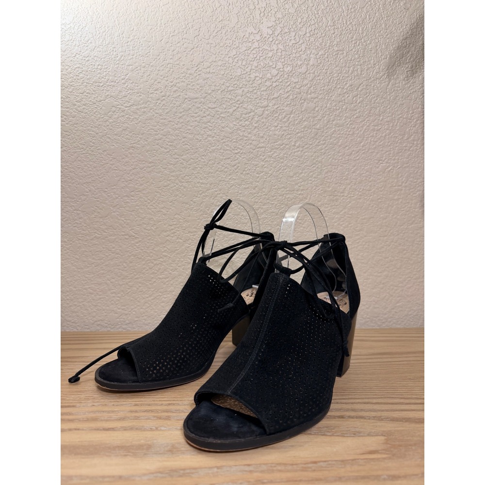 Vince Camuto Lindel Black Suede Perforated Lace Up Block Heel Sandals Size 8.5